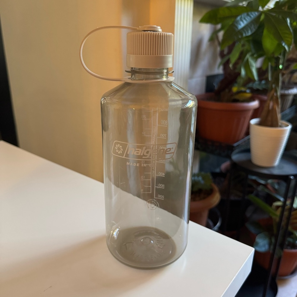 Nalgene Beige Water Bottle 32oz